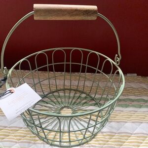 NWT Hearth & Hand with Magnolia Sage Green Wire Basket